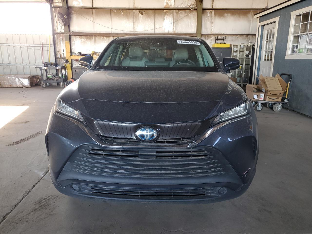 2021 Toyota Venza Le - Фото 5