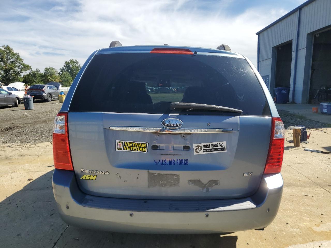 2008 Kia Sedona Ex - Image 6