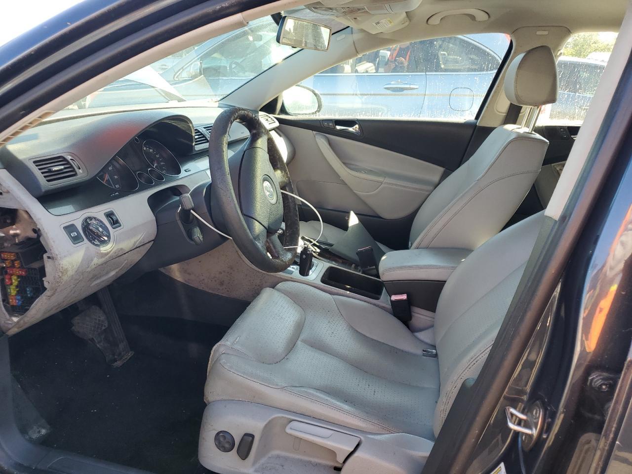 2007 Volkswagen Passat 2.0T Wagon Value - Фото 7