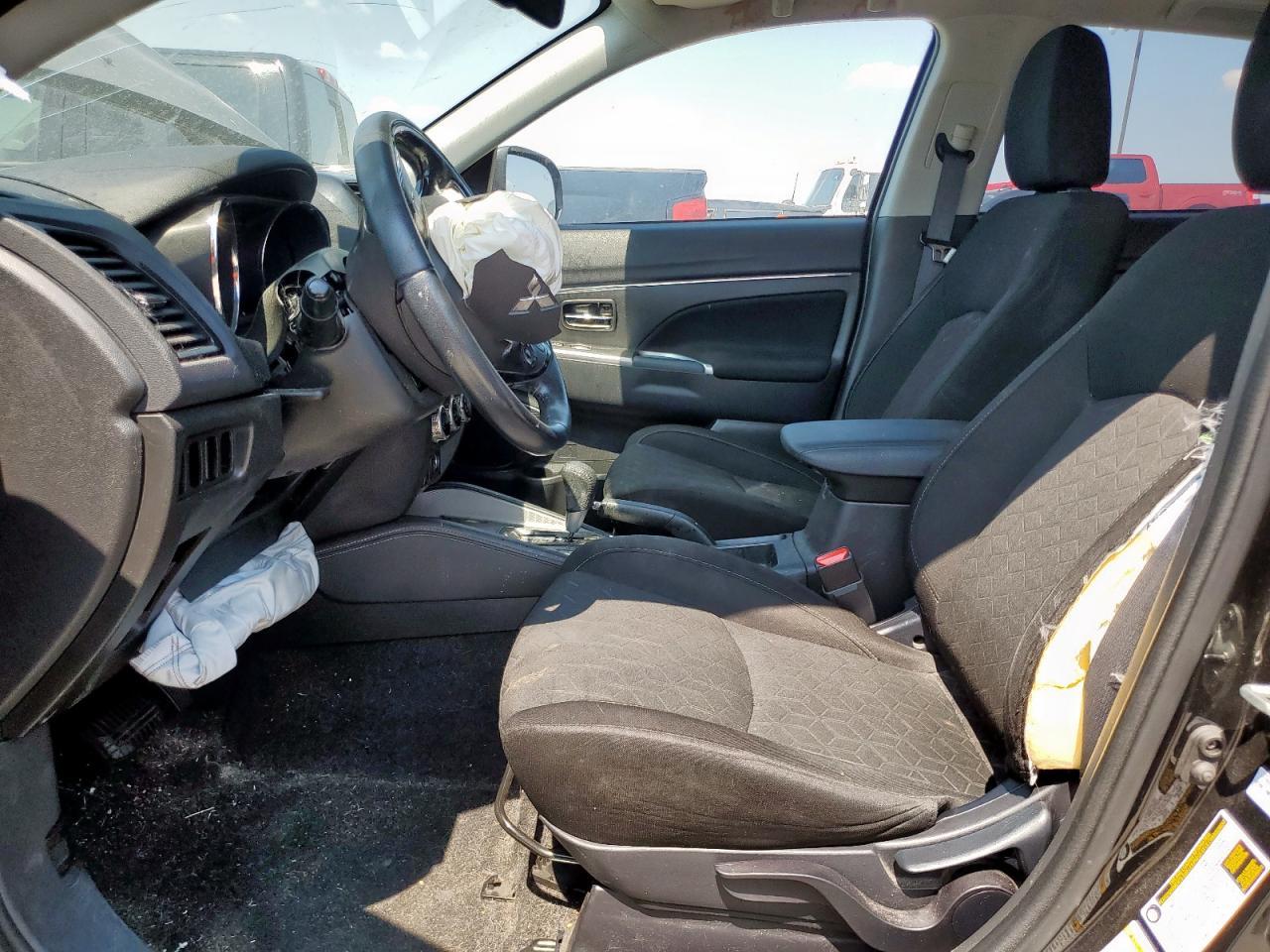 2021 Mitsubishi Outlander Sport Se - Image 7