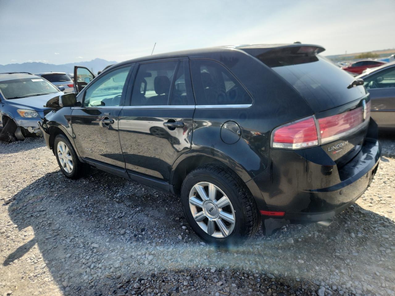 2007 Lincoln Mkx - Image 2