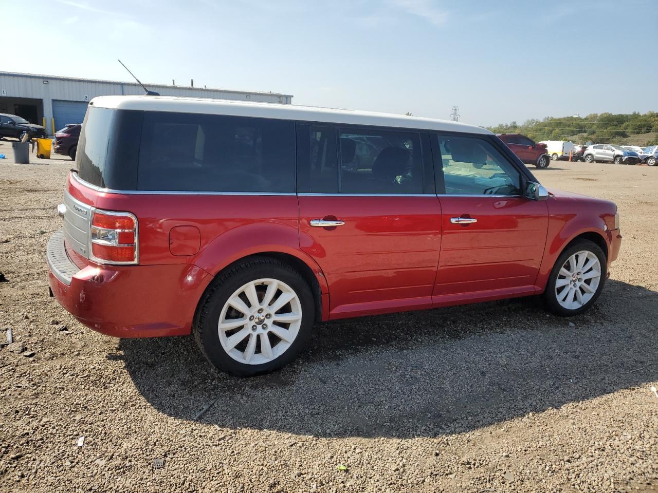 2010 Ford Flex Limited - Image 3