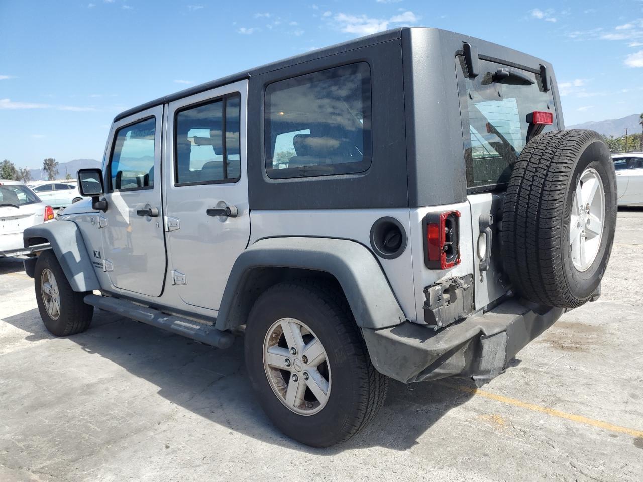 2008 Jeep Wrangler Unlimited X - Фото 2