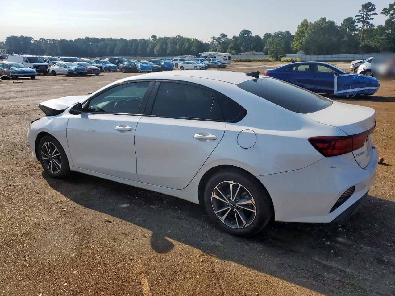 2023 Kia Forte Lx - Фото 2