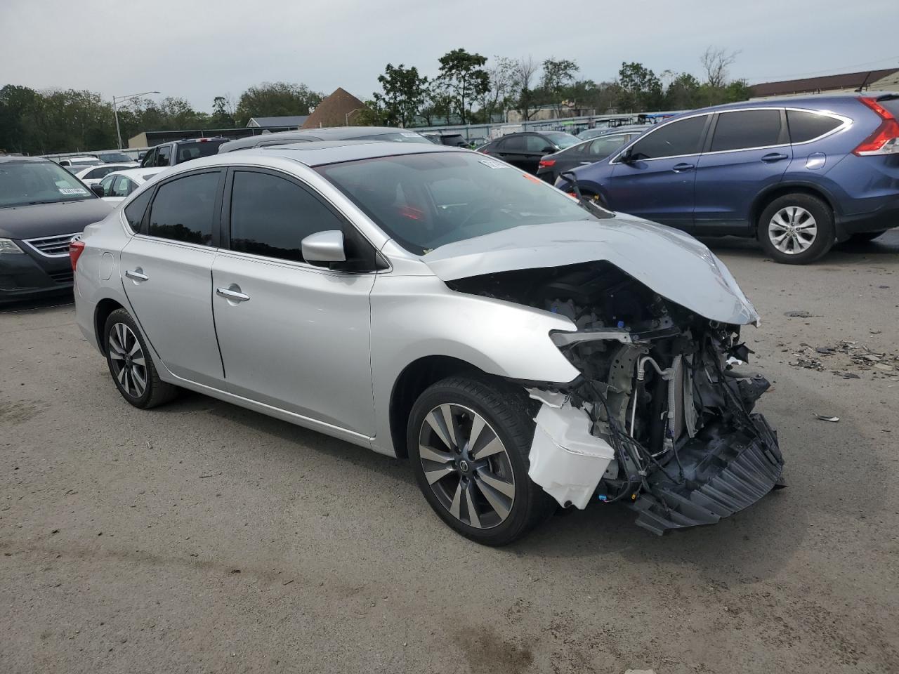 2019 Niss Sentra - Image 4