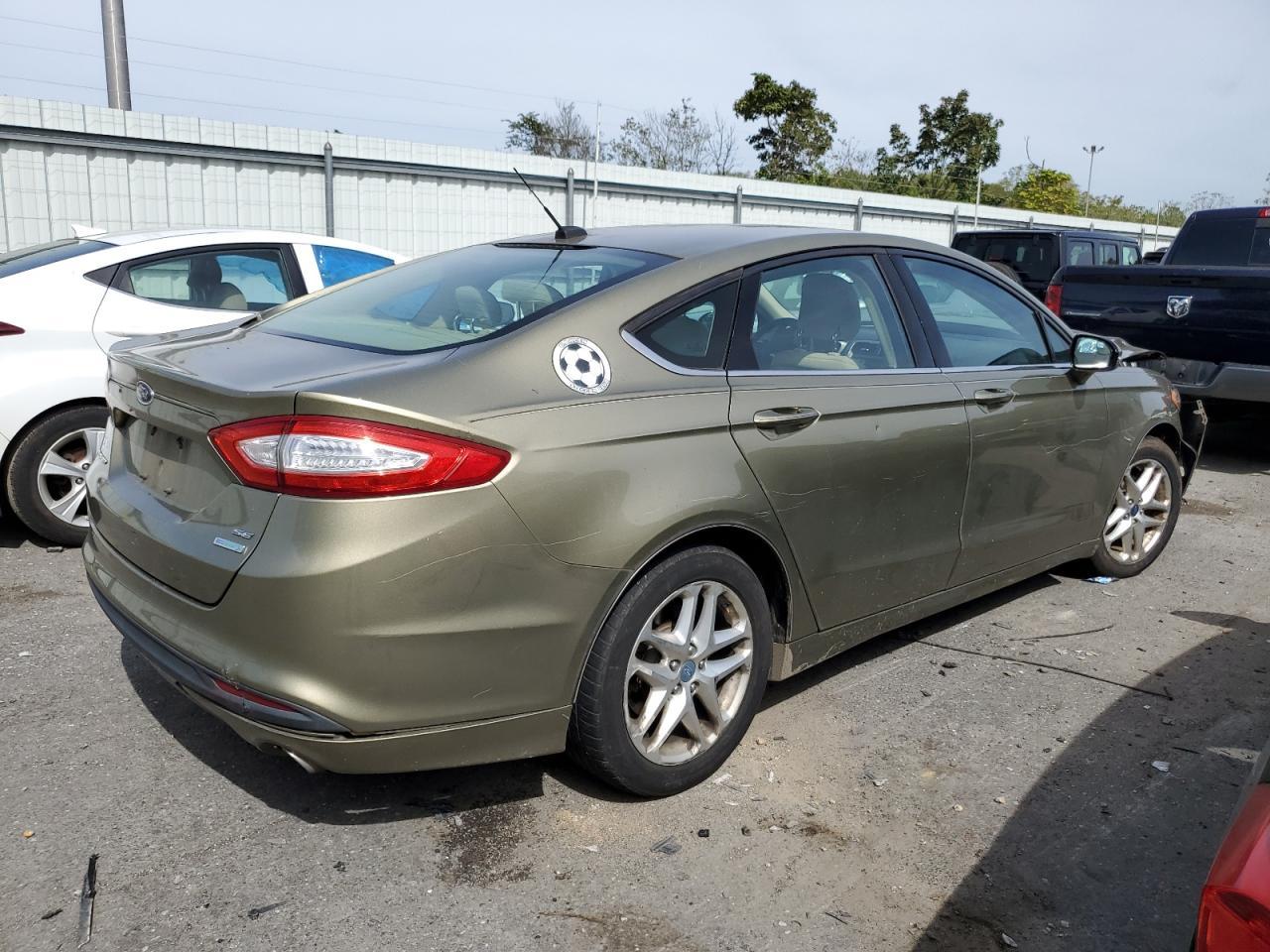 2013 Ford Fusion Se - Image 3