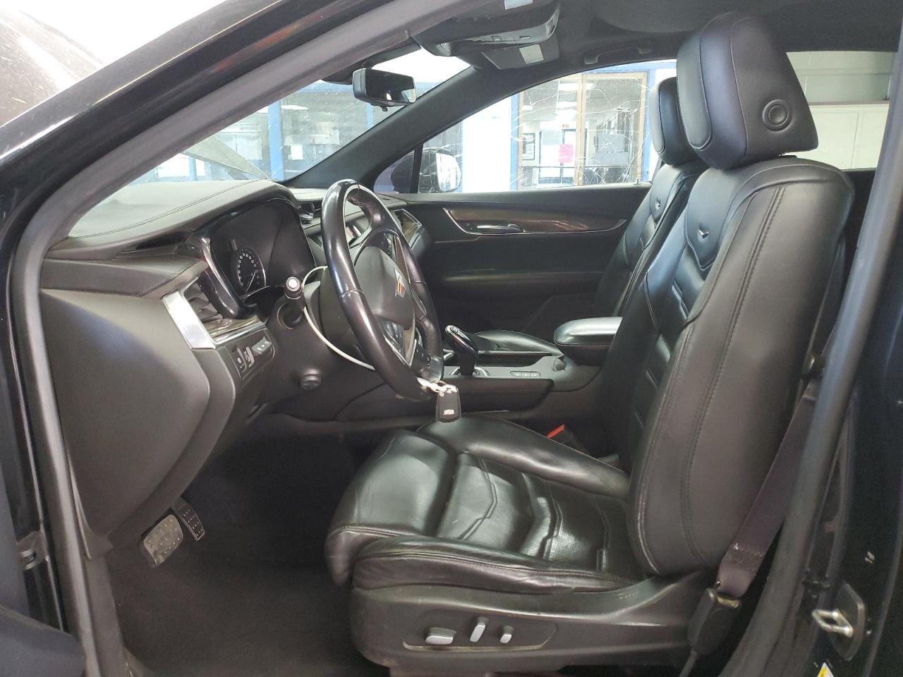 2017 Cadillac Xt5 Platinum - Фото 7