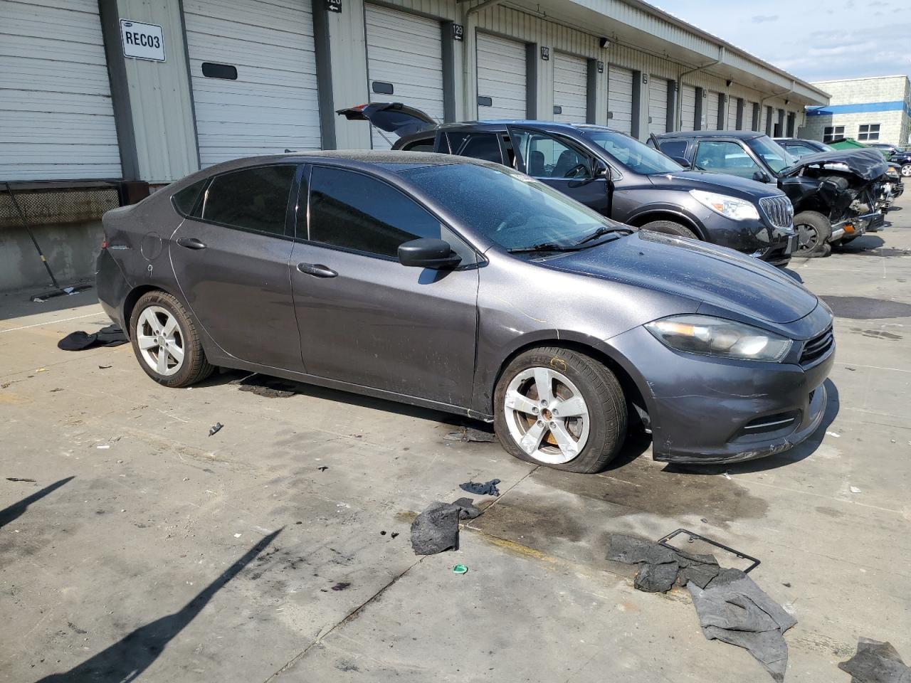 2016 Dodge Dart Sxt - Image 4