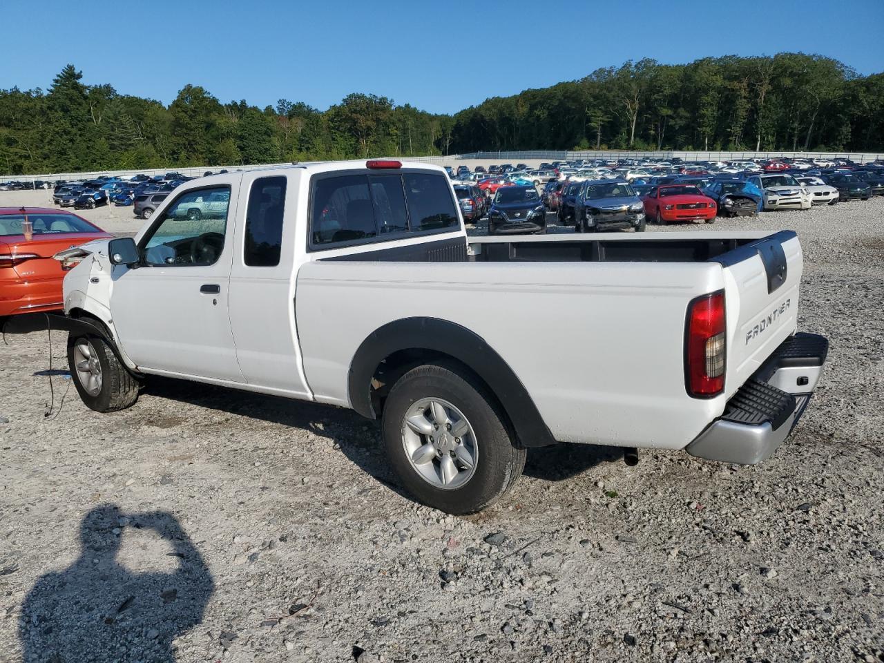 2001 Nissan Frontier King Cab Xe - Image 2