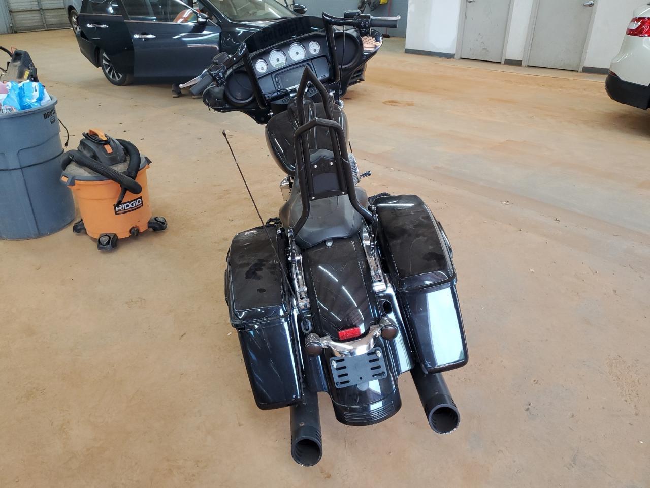 2018 Harley-Davidson Flhx Street Glide - Image 4