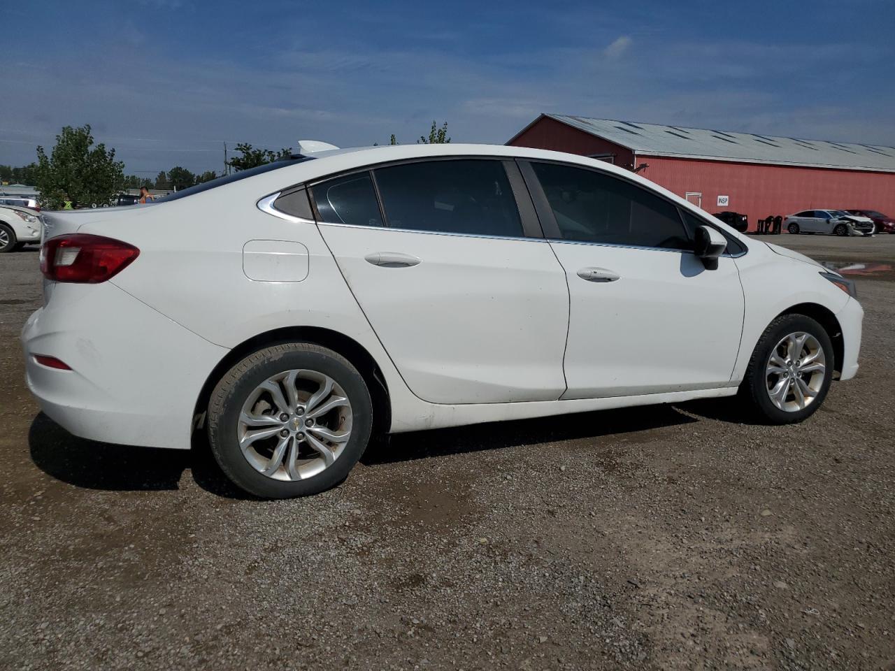 2019 Chevrolet Cruze Lt - Image 3