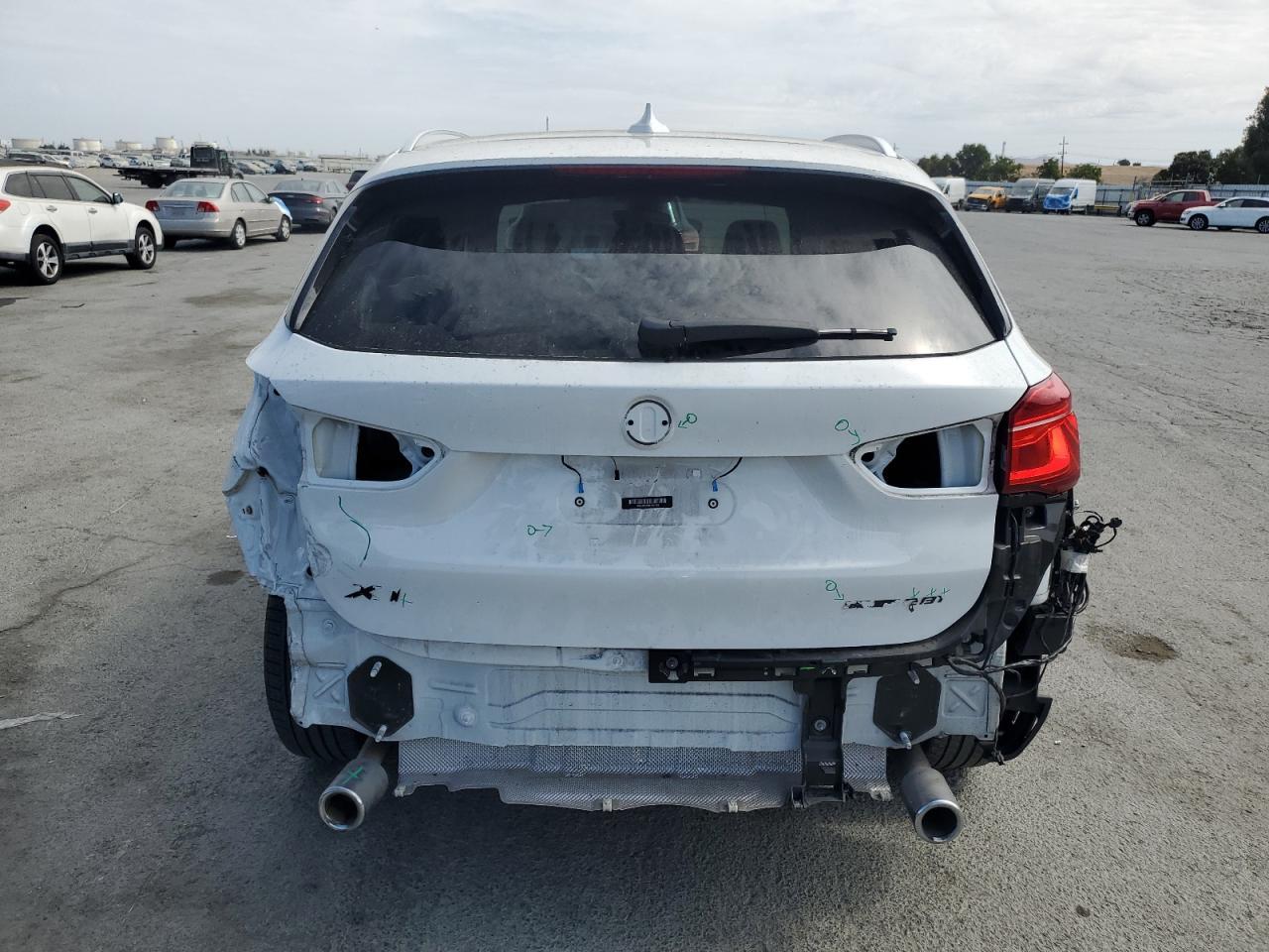 2021 BMW X1 Sdrive28I - Image 6