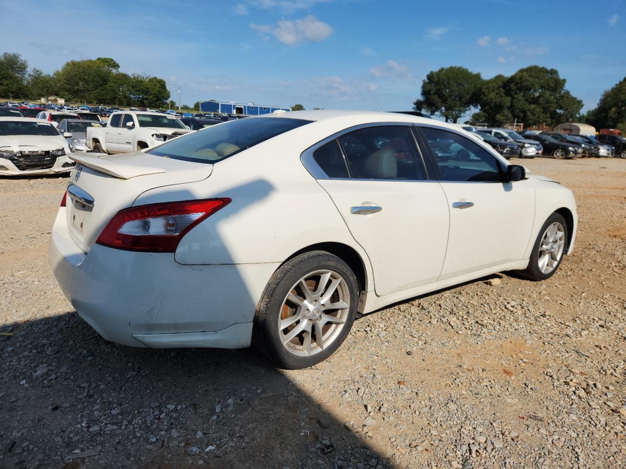 2011 Nissan Maxima S - Фото 3