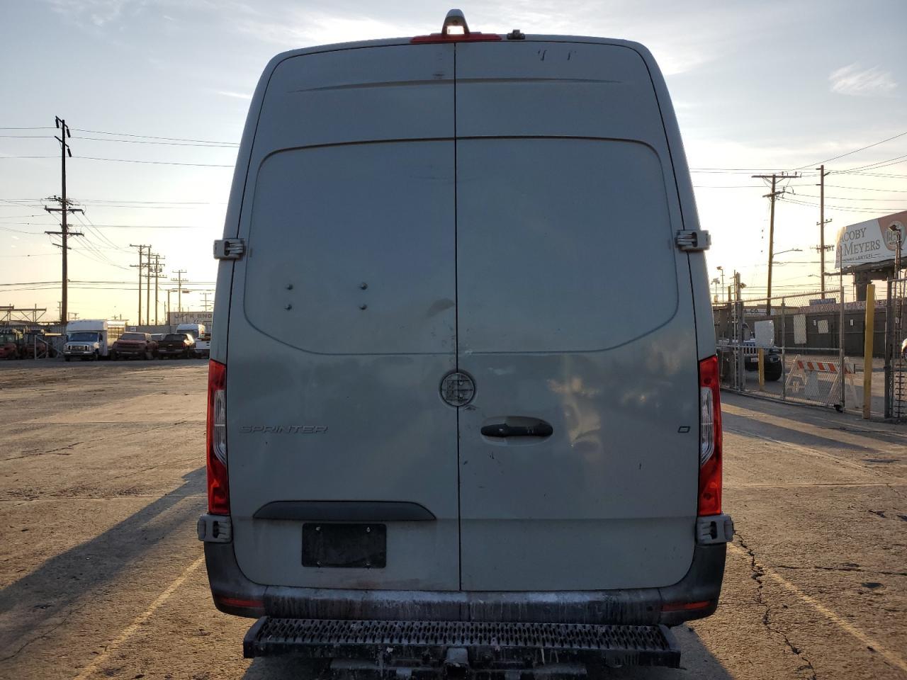 2019 Mercedes-Benz Sprinter 2500/3500 - Фото 6