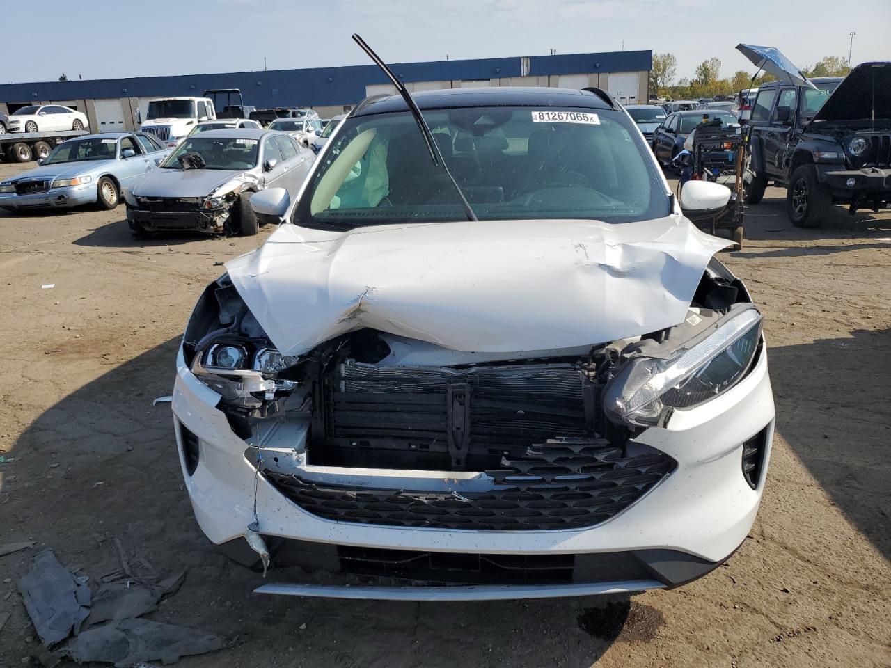 2020 Ford Escape Se - Фото 5