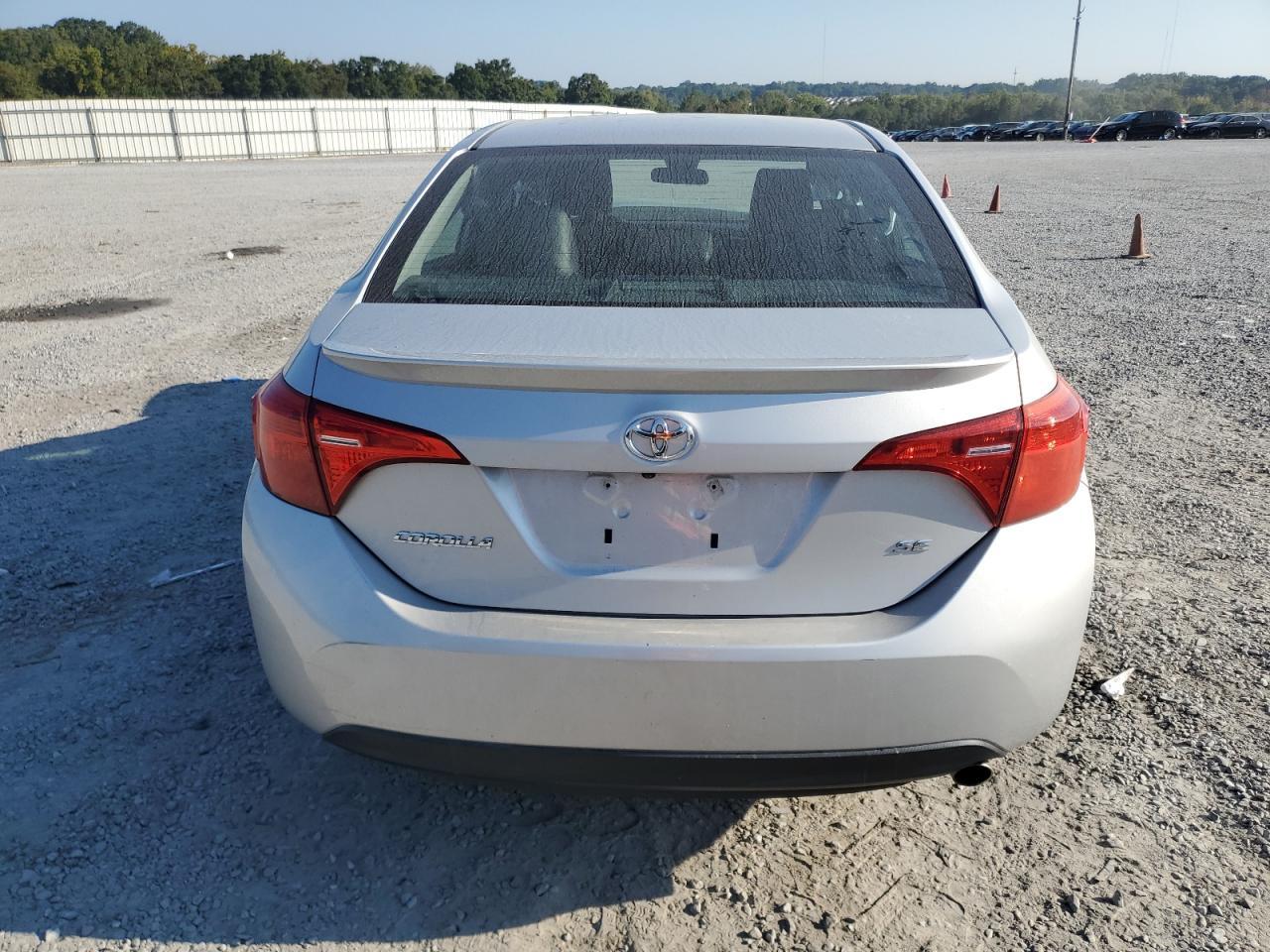 2017 Toyota Corolla L - Фото 6