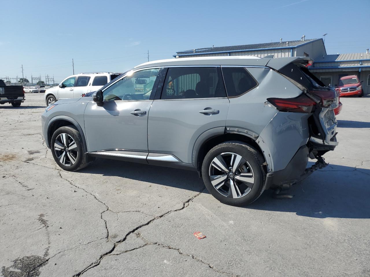 2021 Nissan Rogue Sl - Image 2