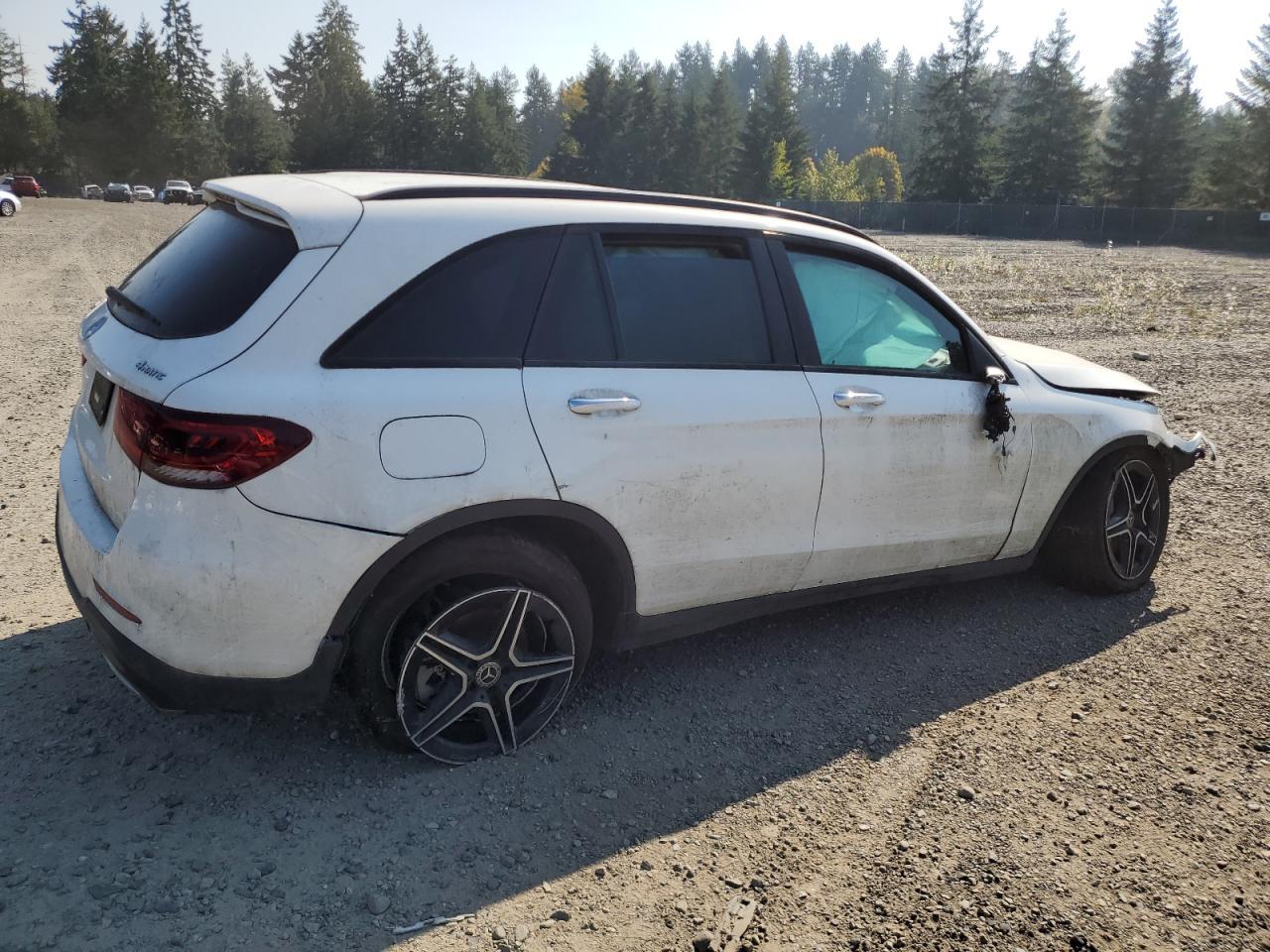 2020 Mercedes-Benz Glc 300 4Matic - Image 3