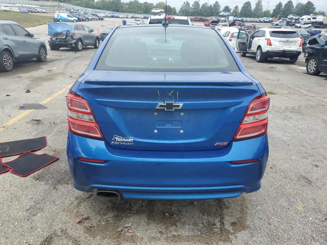 2019 Chevrolet Sonic Lt - Фото 6