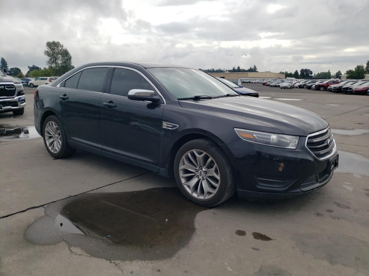 2015 Ford Taurus Limited - Фото 4