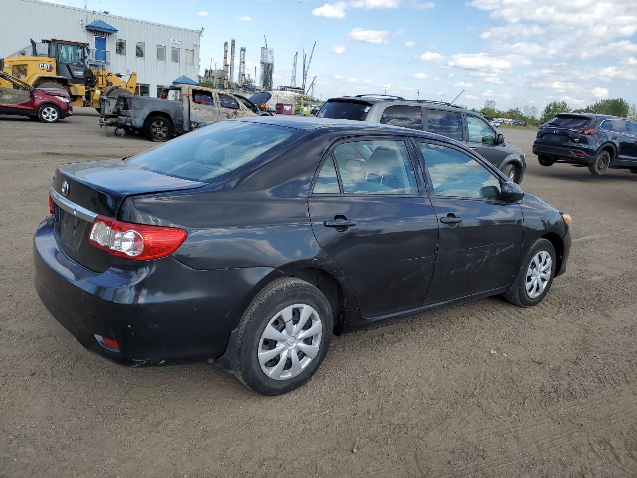 2013 Toyota Corolla Base - Фото 3