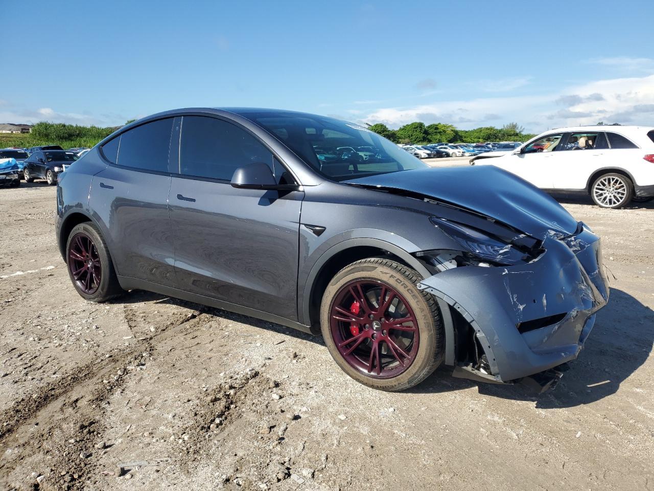 2022 Tesla Model Y - Image 4