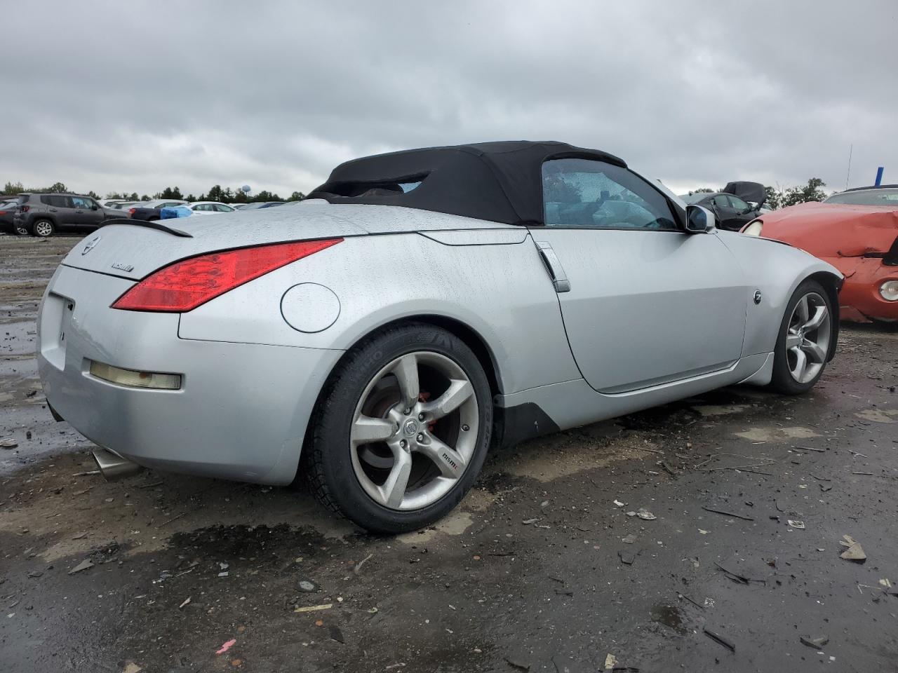 2007 Nissan 350Z Roadster - Фото 3