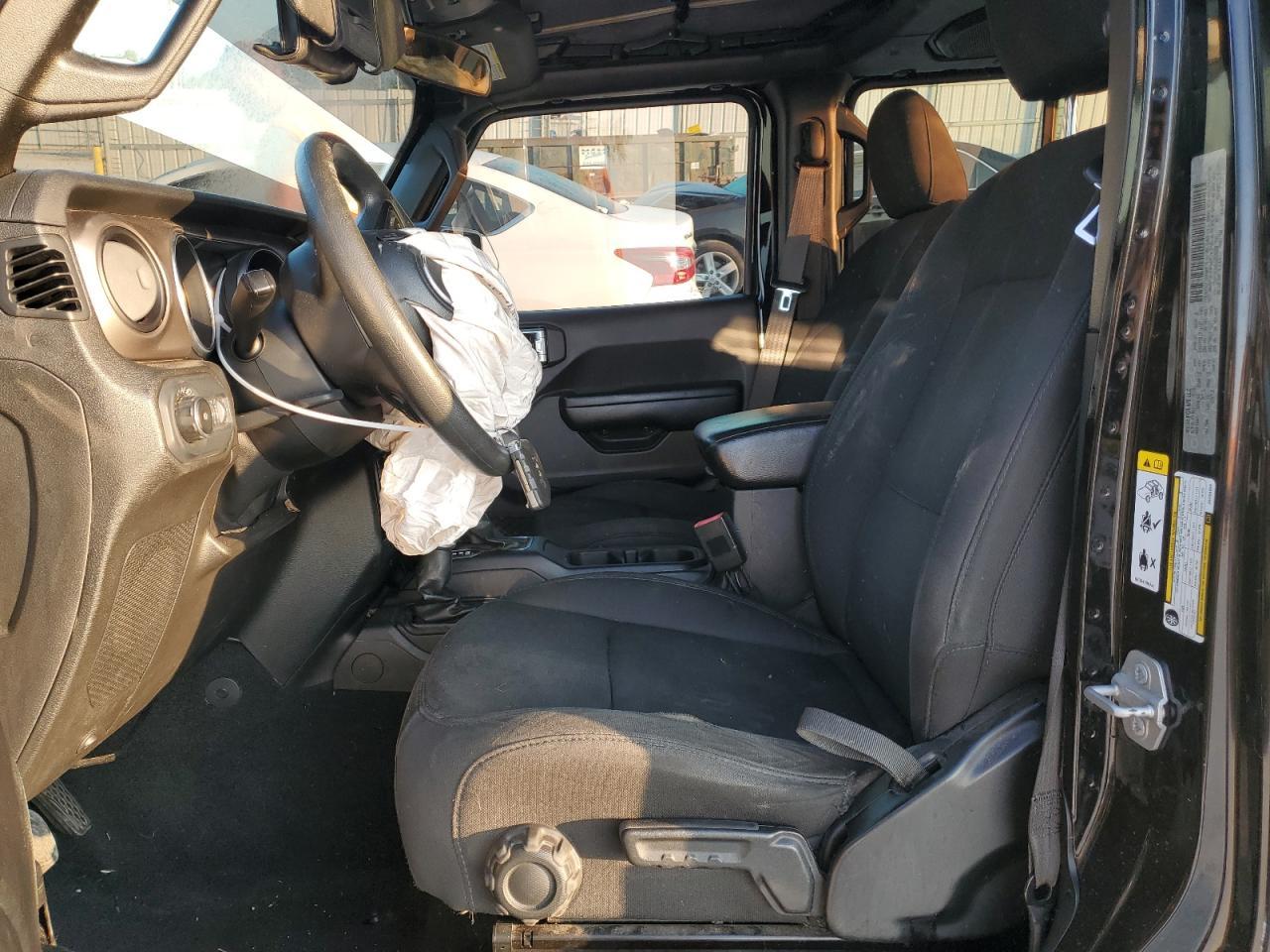 2018 Jeep Wrangler Unlimited Sport - Фото 7