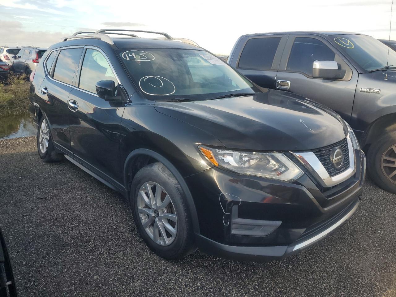 2019 Nissan Rogue S - Image 4