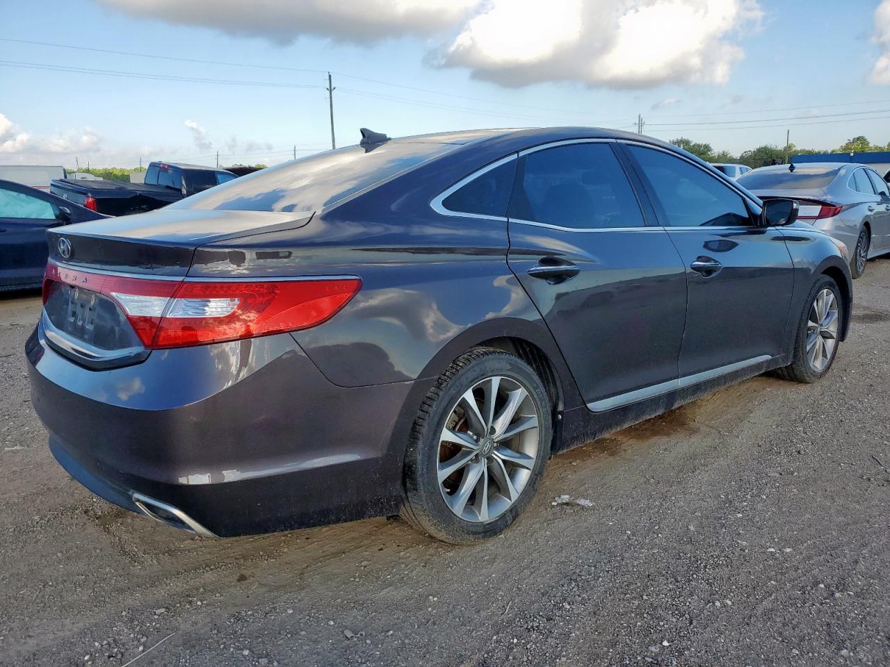 2016 Hyundai Azera - Фото 3