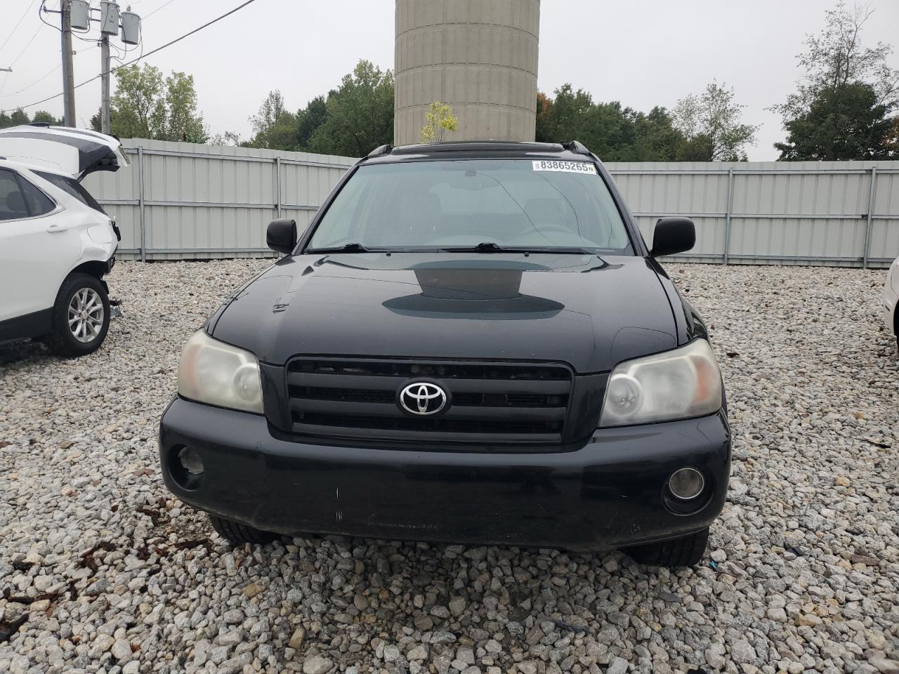 2004 Toyota Highlander - Image 5