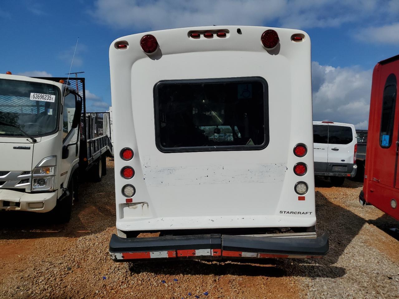 2019 Ford Econoline E350 Super Duty Cutaway Van - Фото 6