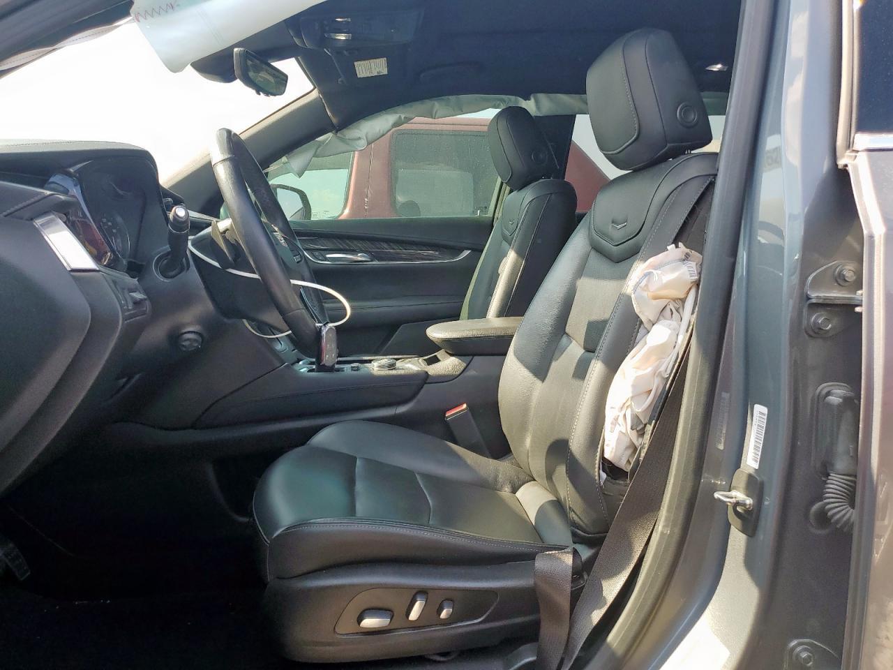 2022 Cadillac Xt6 Premium Luxury - Image 7