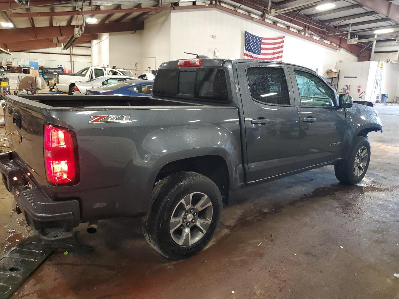 2016 Chevrolet Colorado Z71 - Фото 3