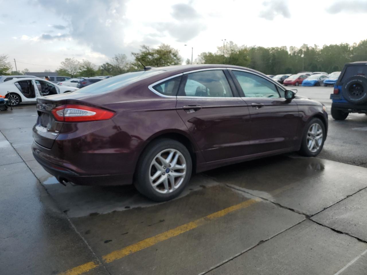 2013 Ford Fusion Se - Фото 3