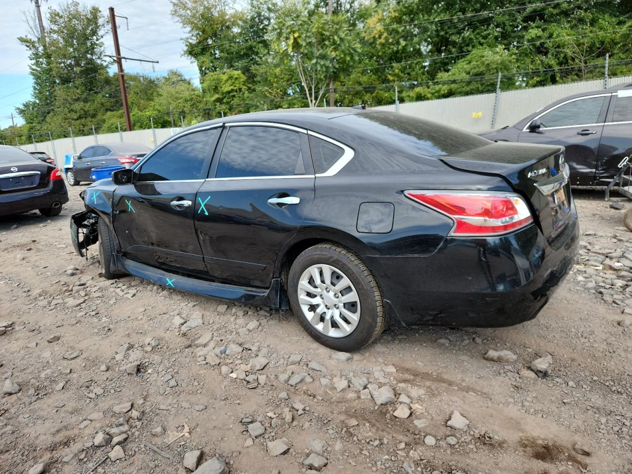 2015 Nissan Altima 2.5 - Image 2