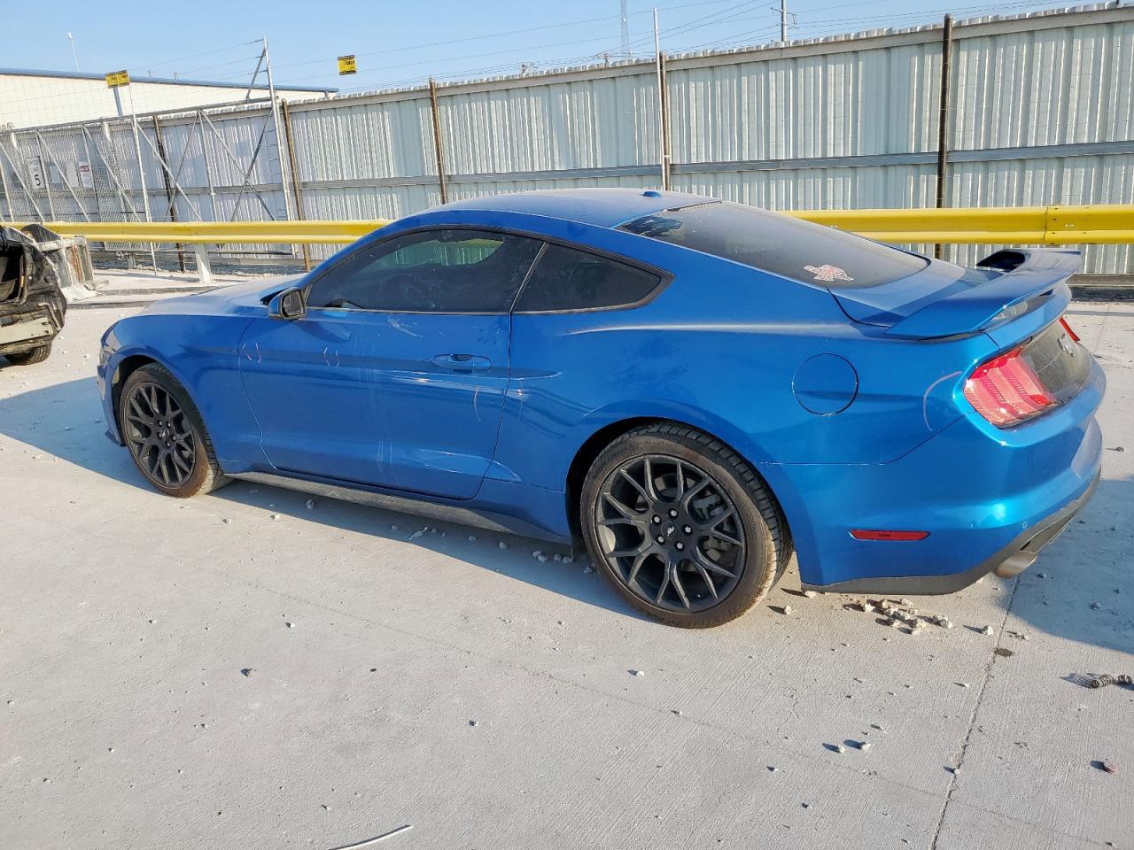 2019 Ford Mustang - Image 2