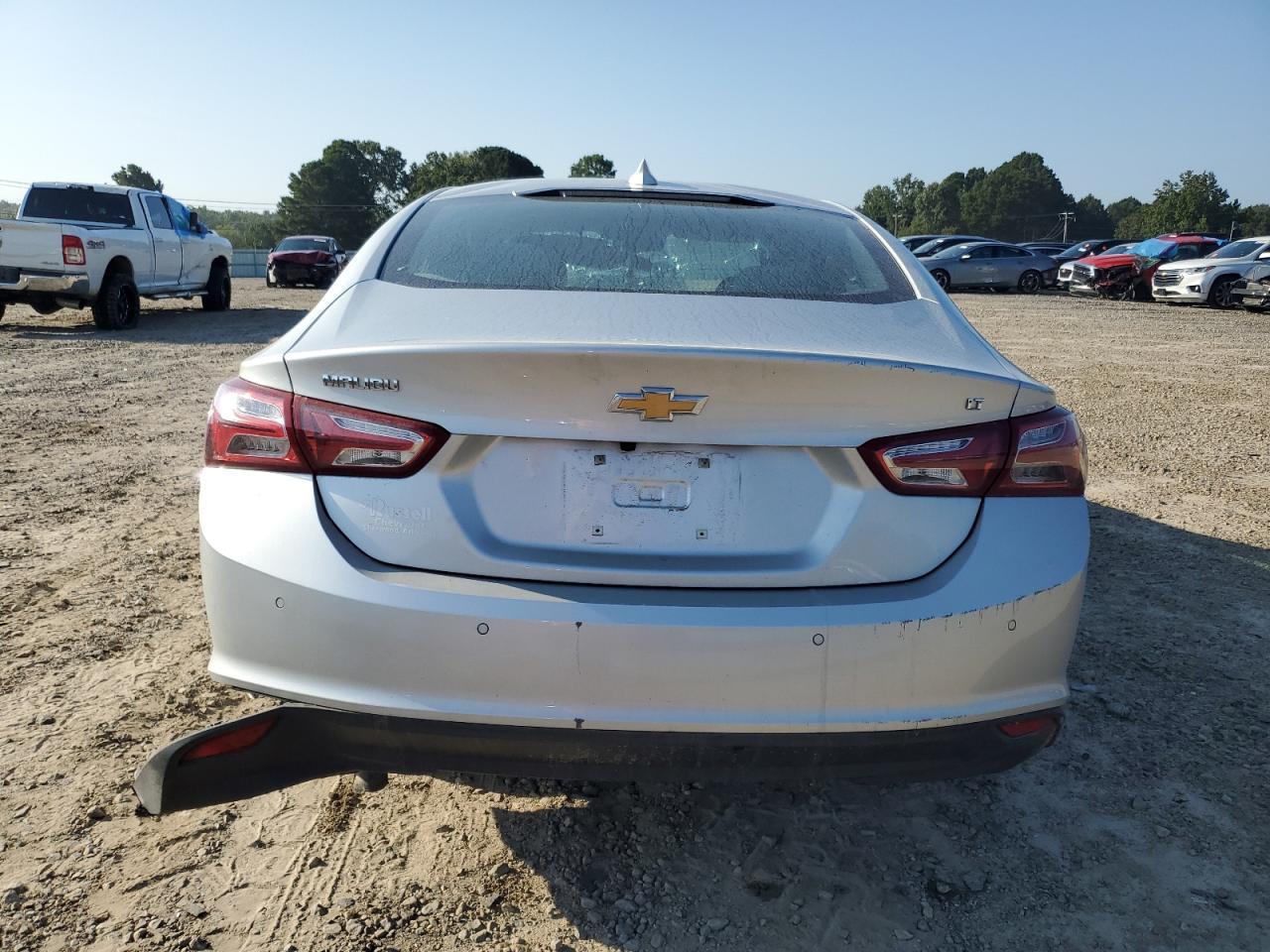 2022 Chevrolet Malibu Lt - Image 6