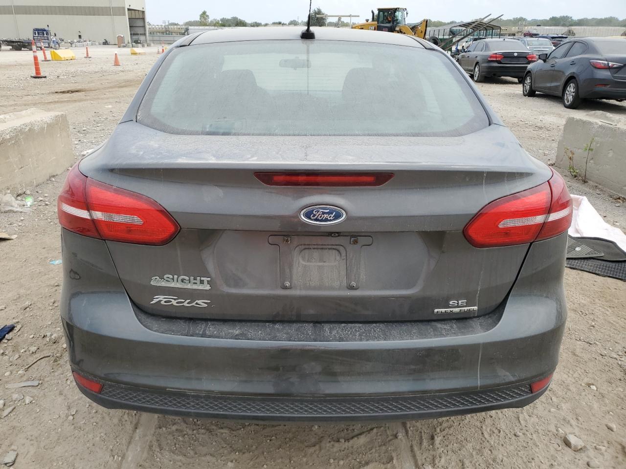2016 Ford Focus Se - Фото 6