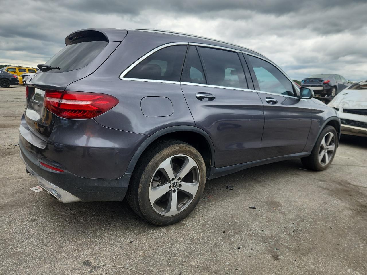 2019 Mercedes-Benz Glc 300 - Фото 3