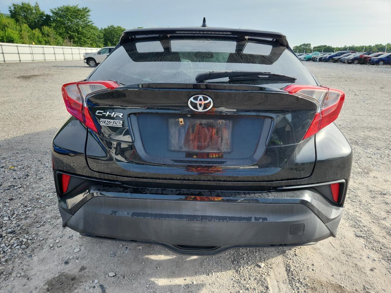 2018 Toyota C-Hr Xle - Image 6