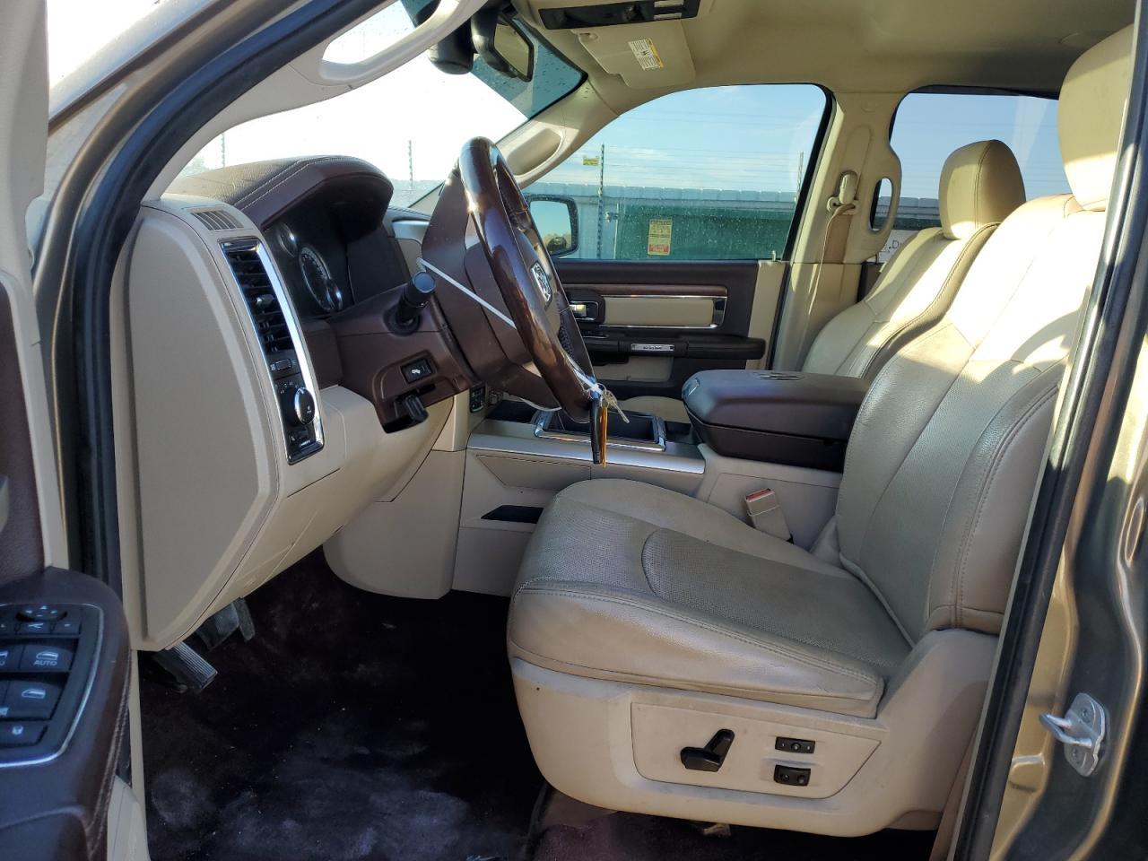 2014 Ram 1500 Laramie - Image 7