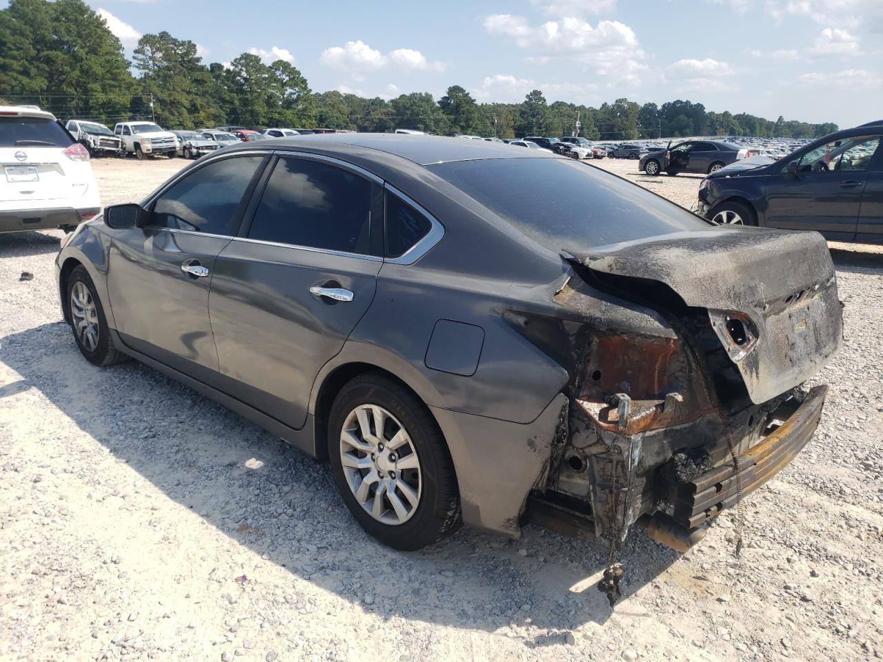 2016 Nissan Altima 2.5 - Фото 2