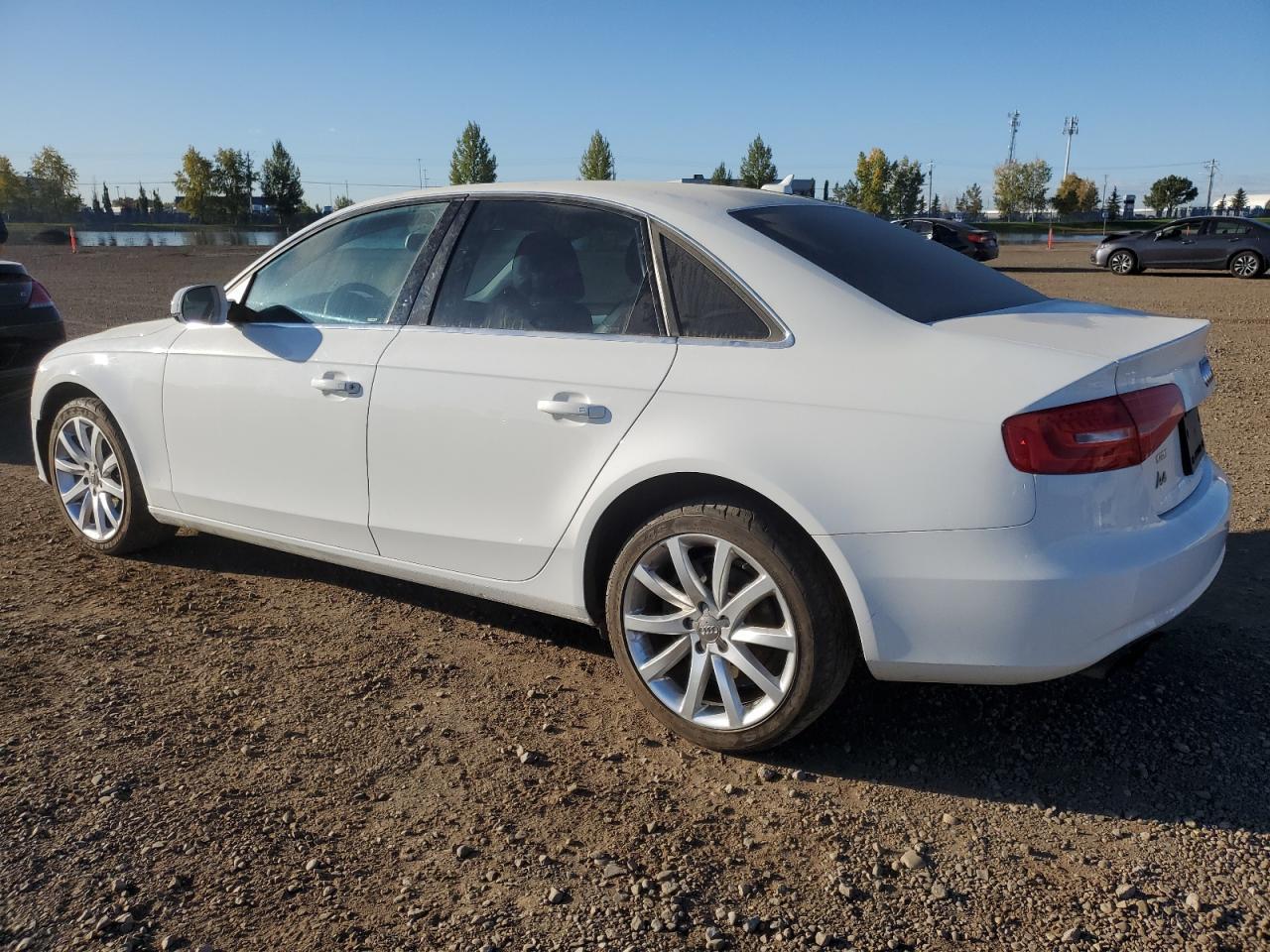2014 Audi A4 Premium - Фото 2