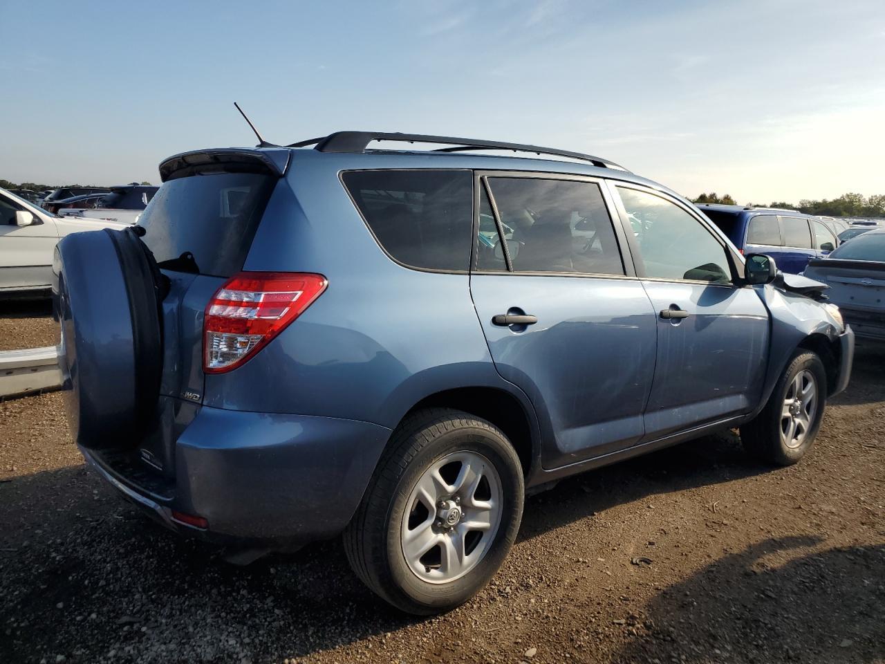 2012 Toyota Rav4 - Фото 3