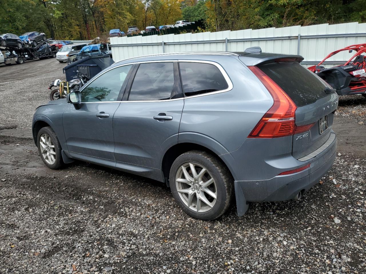2018 Volvo Xc60 T5 Momentum - Фото 2