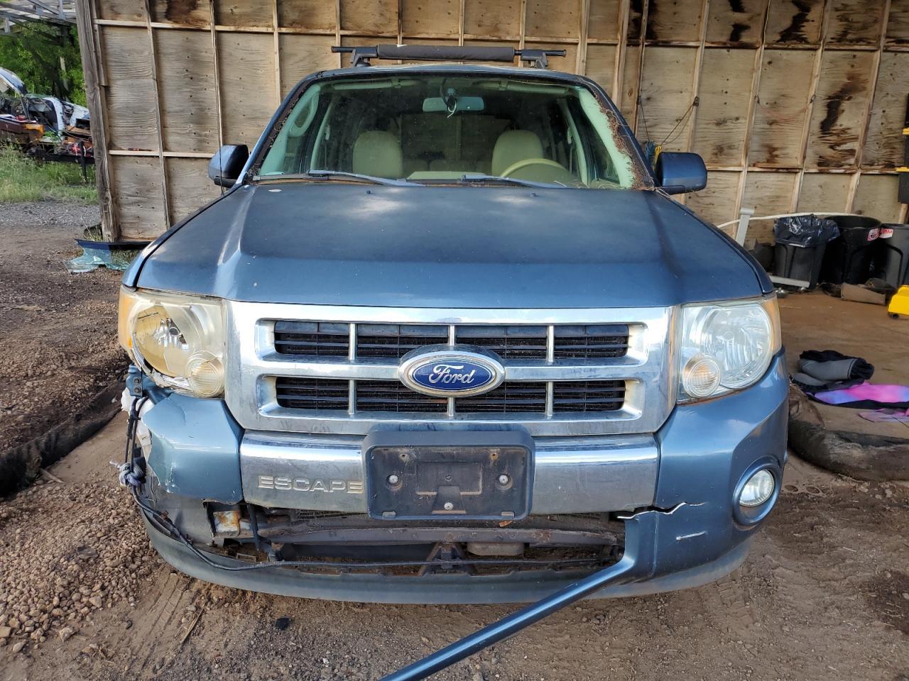 2012 Ford Escape Limited - Image 5