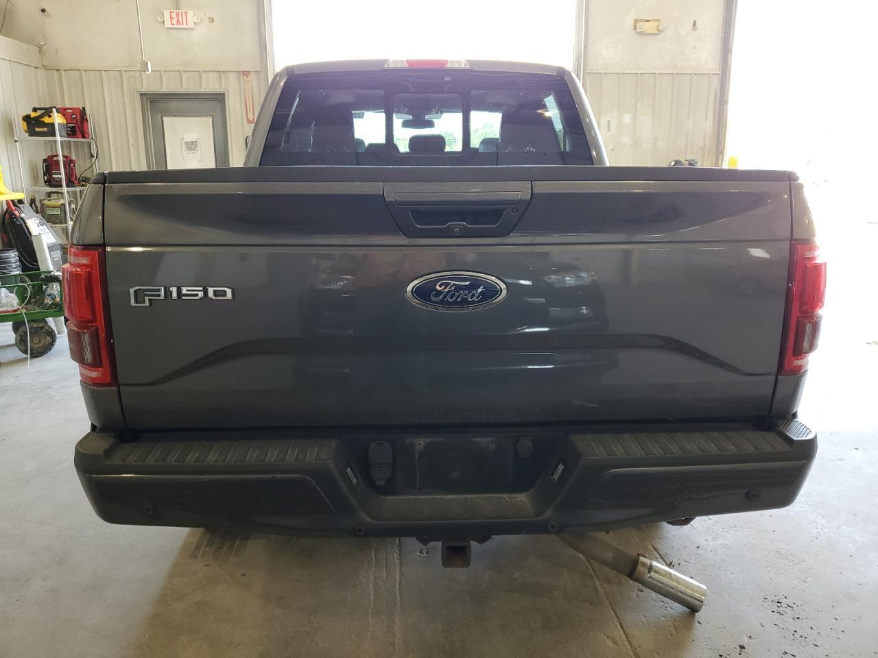 2016 Ford F150 Supercrew - Фото 6