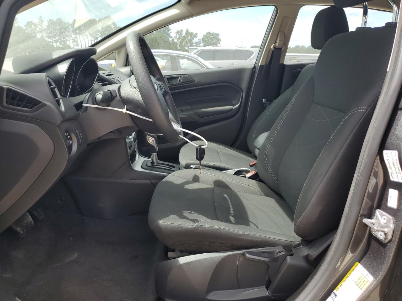 2019 Ford Fiesta Se - Image 7