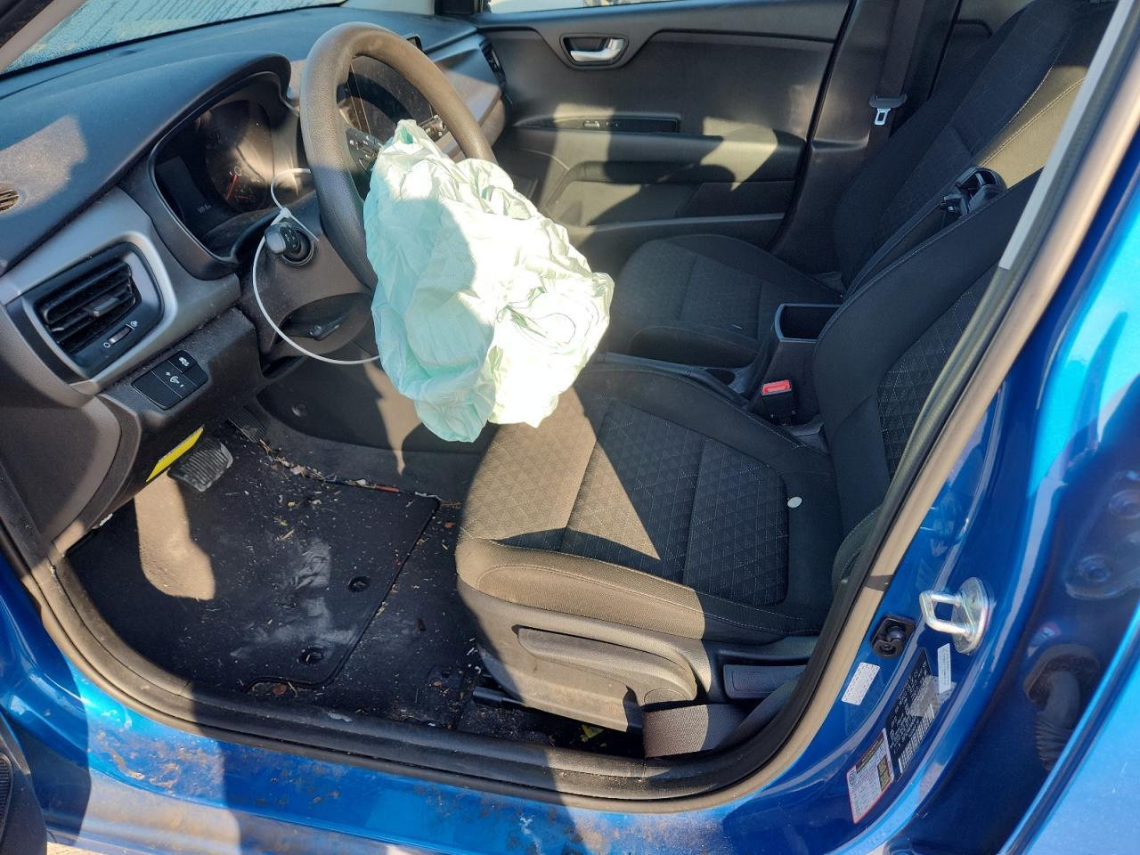 2022 Kia Rio Lx - Image 7